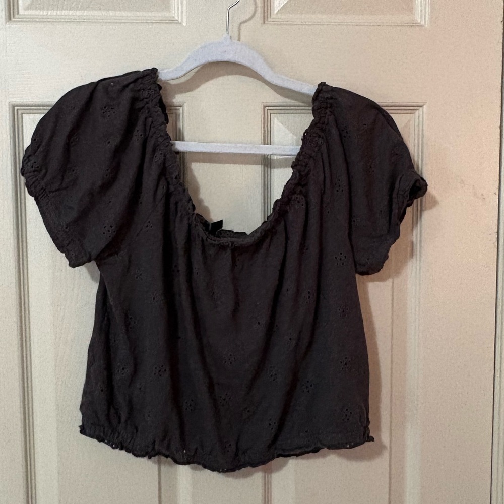 American Eagle Gray-Black Floral Eyelet Off the Shoulder Crop Blouse